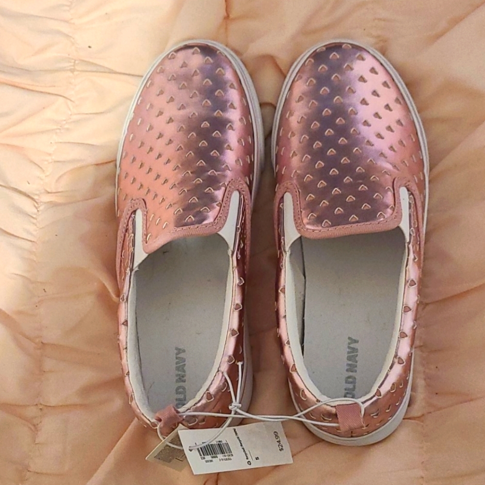 New old navy big girls pink canvas sneakers